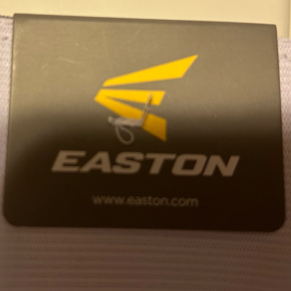 NWT Easton men’s baseball pants with the wide belt loops & 2 deep back pockets. - Picture 5 of 12